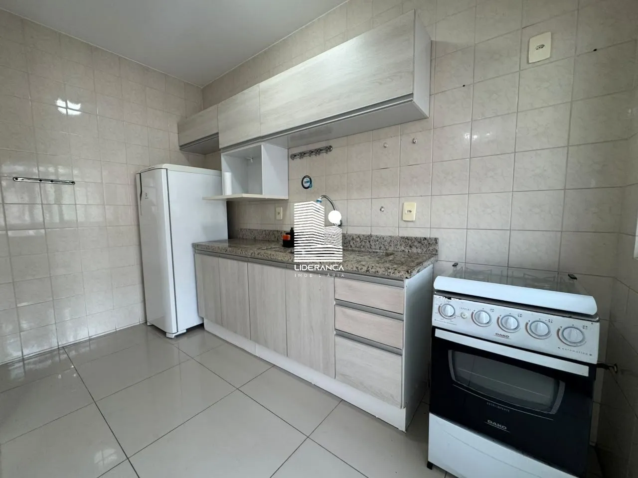 55 m² apartment with a home office and a washing machine — photo 5