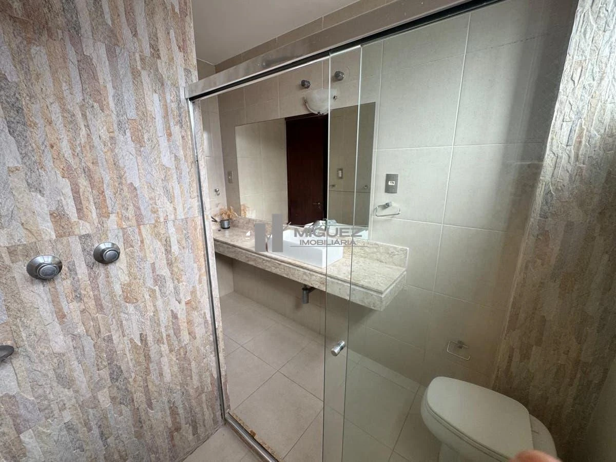 Water view in a 4-bedroom house, 340 m² — photo 17