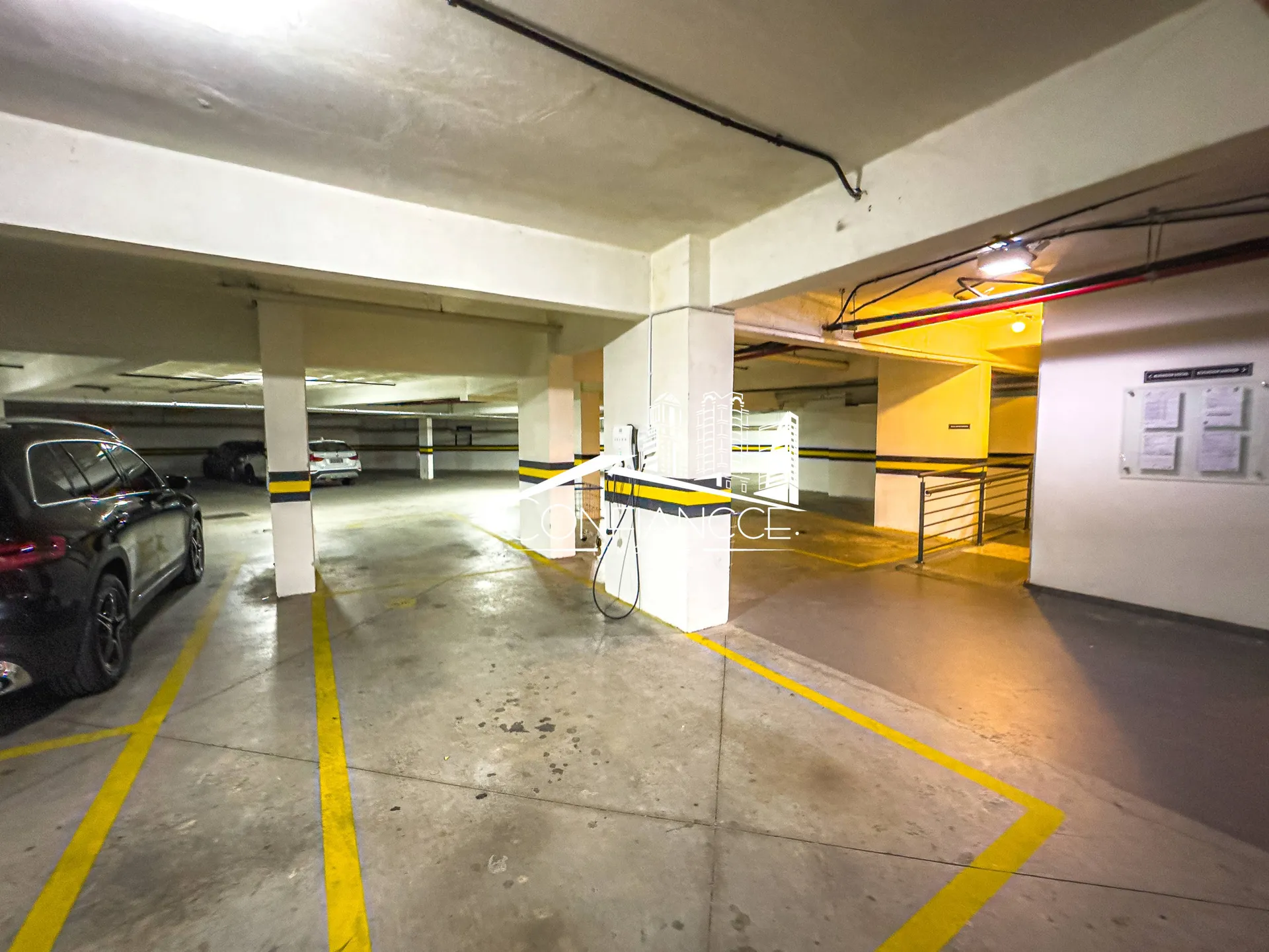 4-suite penthouse with 256 m² and 3 parking spots — photo 48