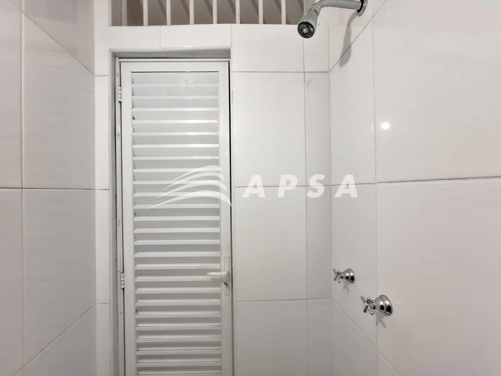 Деревянный пол или ламинат и 2 спальни: квартира 92 м² — photo 19