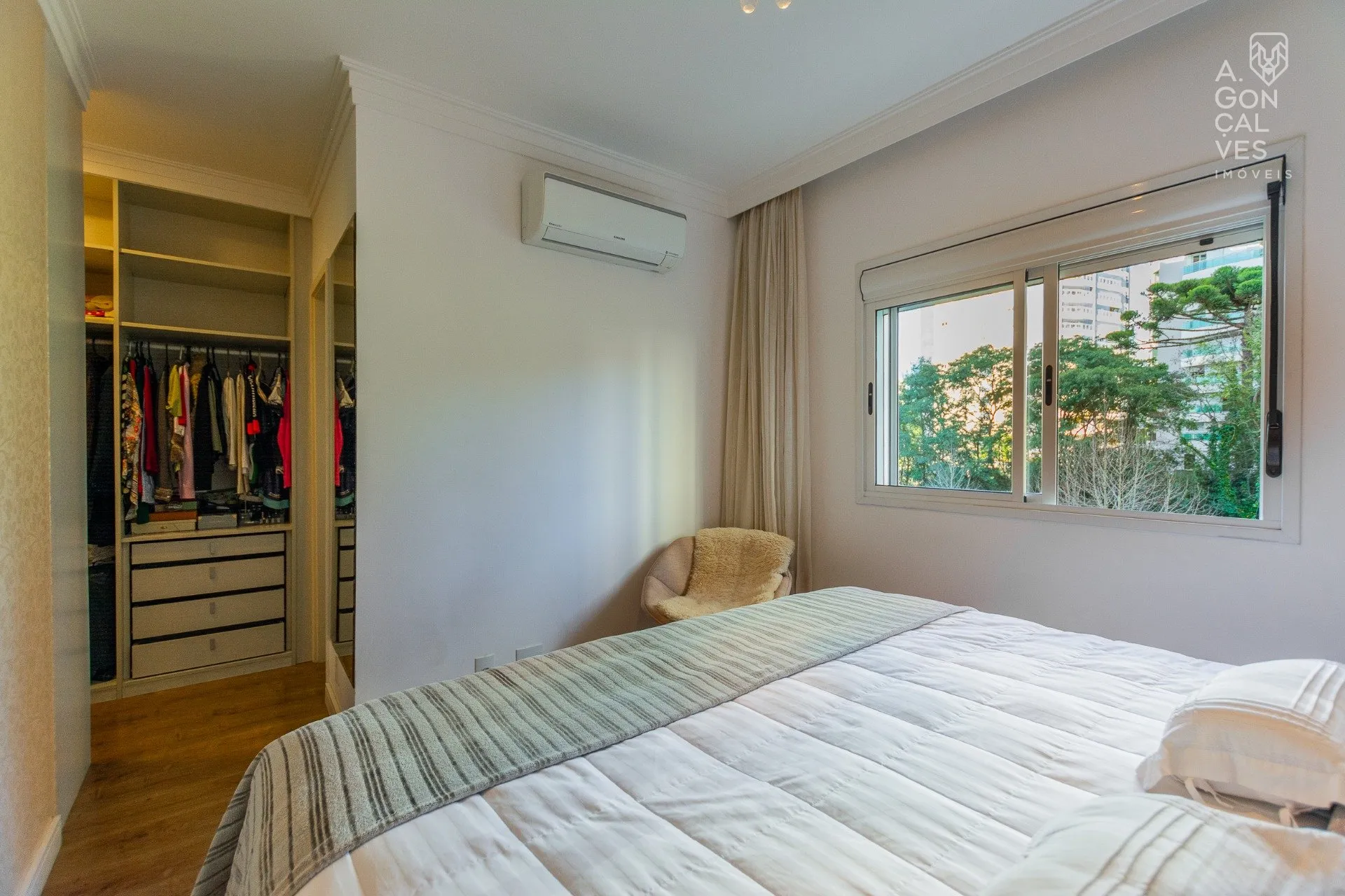 Apartamento de 3 dormitorios y 2 plazas, 233 m² — photo 22