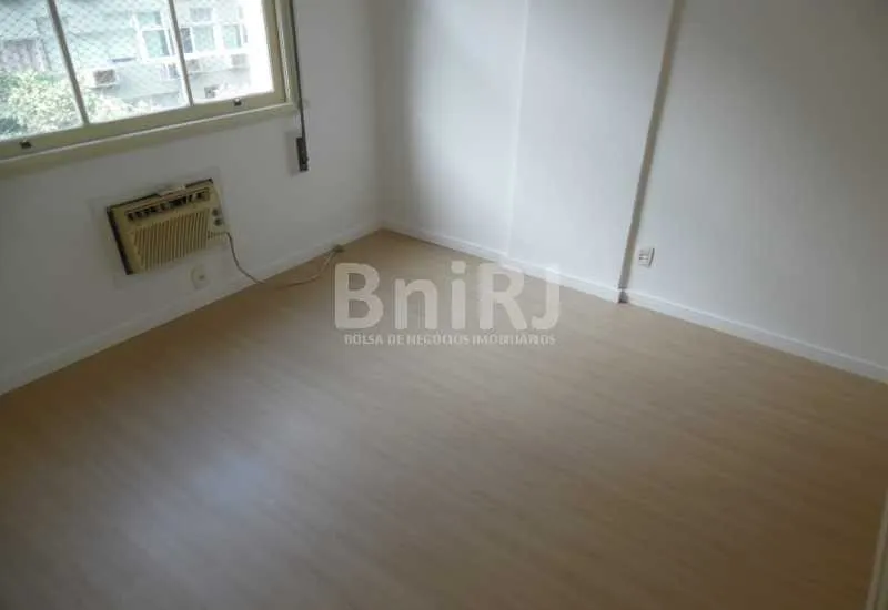 Apartamento para alugar com 2 quartos e 1 vaga — photo 4