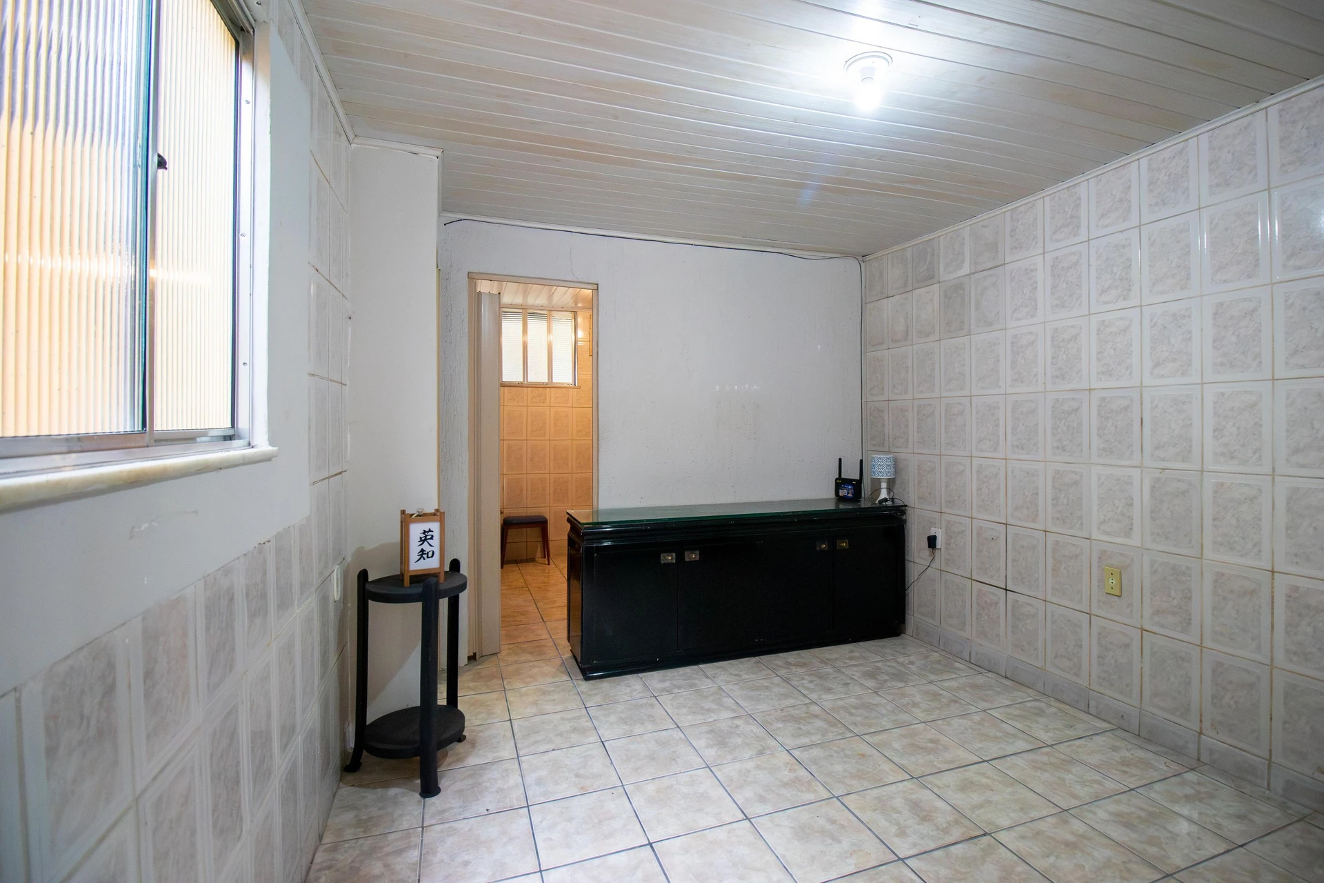 One-bedroom house with a garden — photo 12