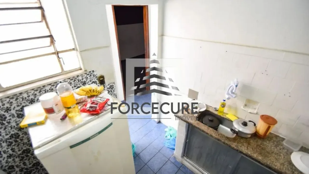 Apartamento mobiliado com 4 quartos e 2 banheiros — photo 9