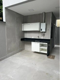 Triplex house with 3 en-suite suites and 5 bathrooms — photo 22