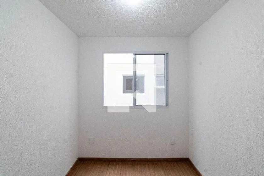 2-bedroom apartment in a building with a gym — photo 35