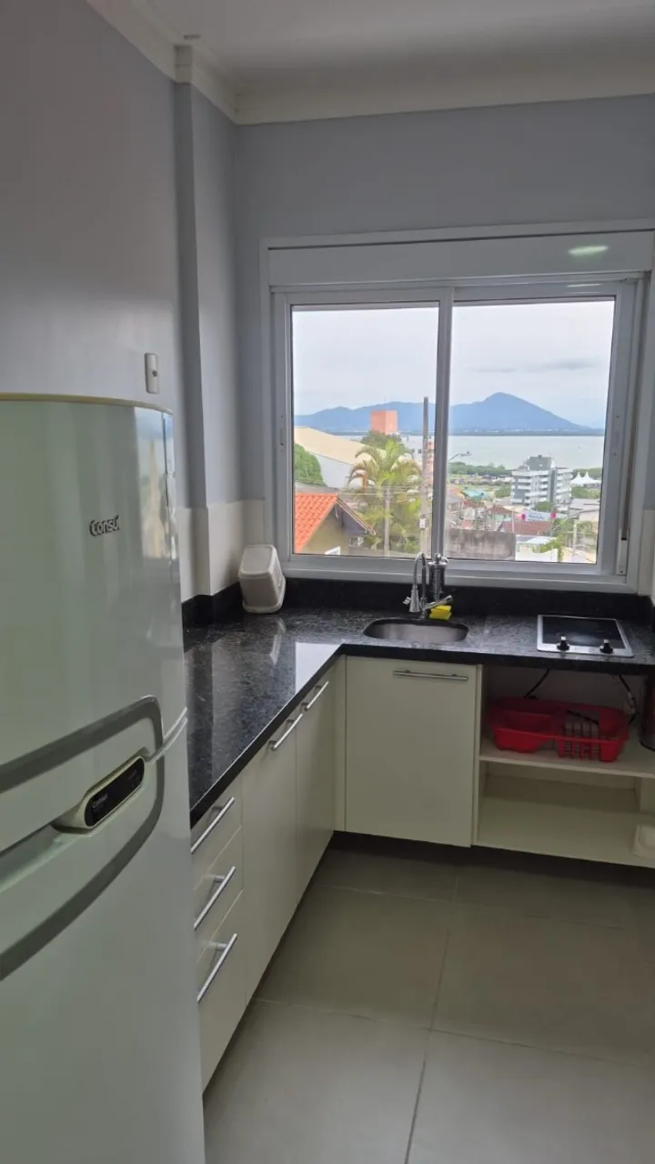 Furnished studio, 40 m², with a water view — photo 5