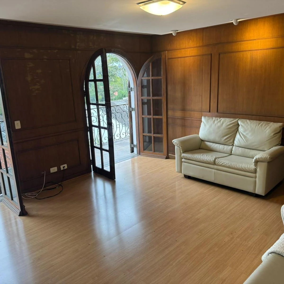Мебльований будинок на 683 м² з 7 спальнями — photo 32