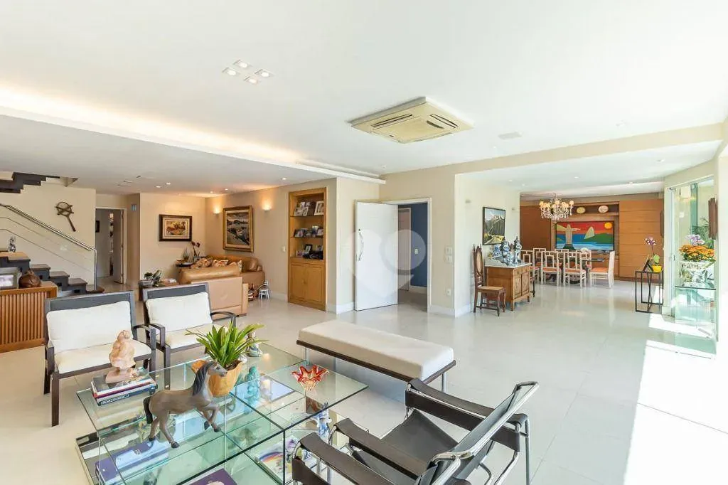 Furnished 574 m² apartment with 4 en-suite bedrooms — photo 65