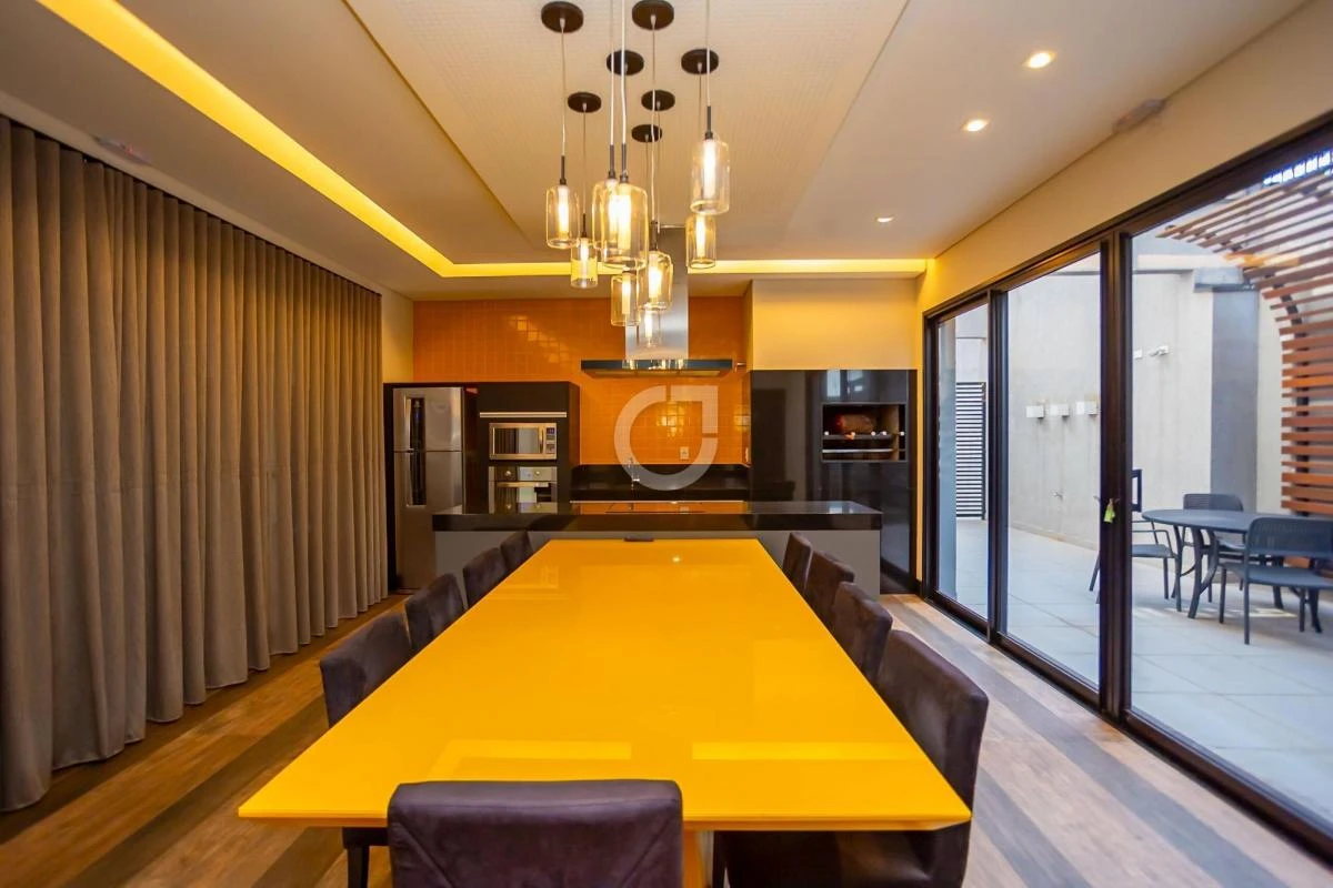 Furnished apartment with 1 en-suite bedroom — photo 8