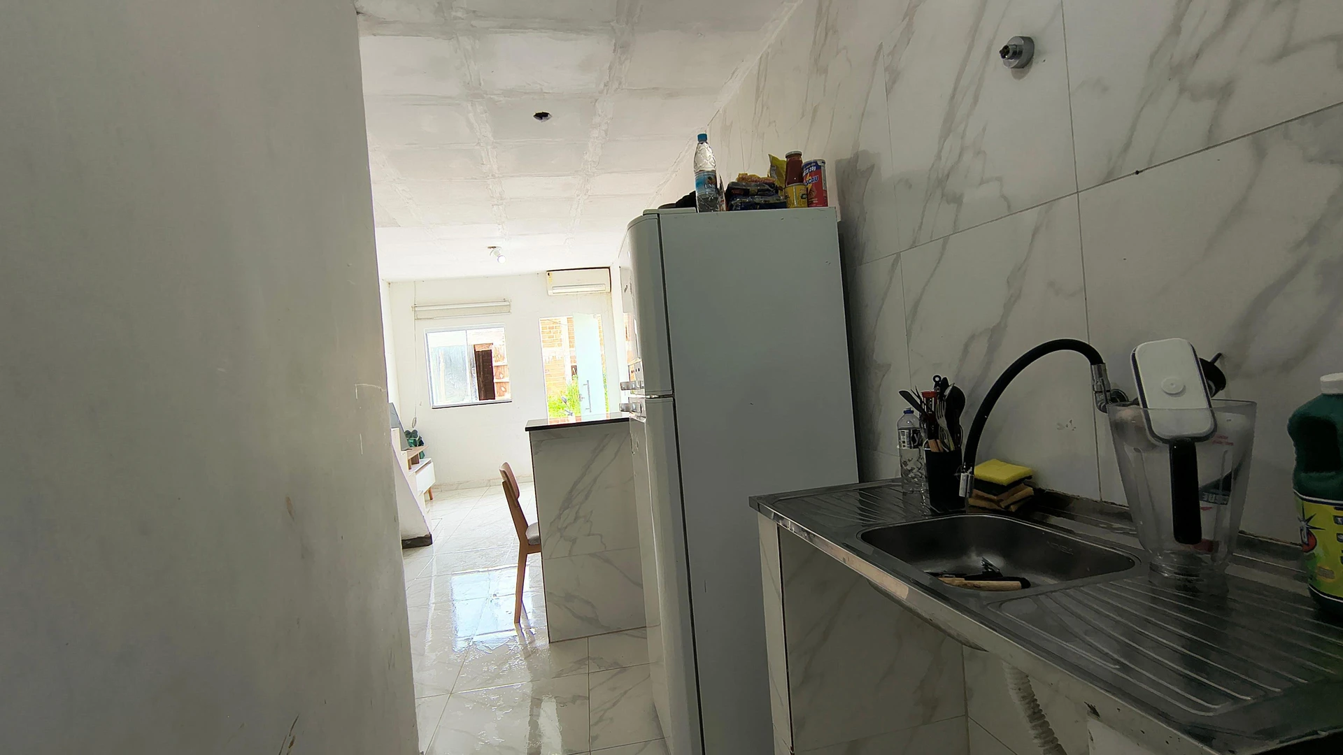 Furnished house with 2 bedrooms and integrated kitchen — photo 11