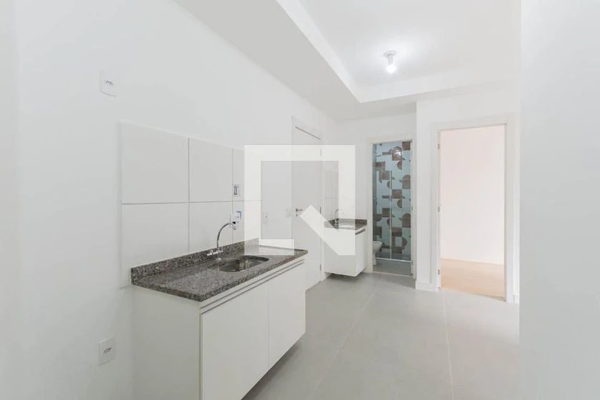 Garden-style apartment with 2 bedrooms and a balcony — photo 7