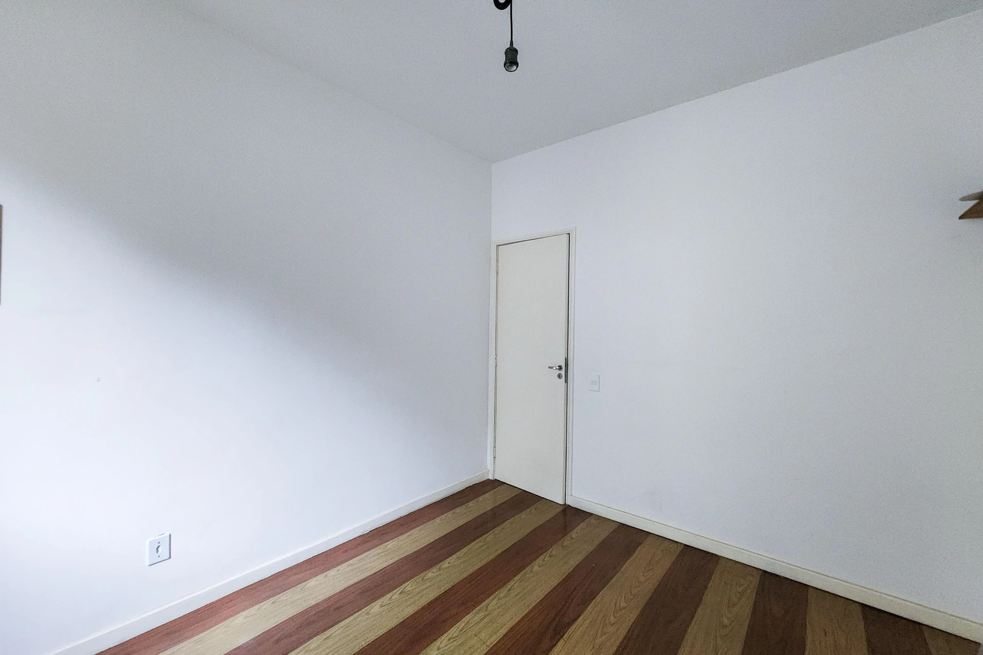 Apartamento com área de lavanderia e 1 vaga de garagem — photo 23