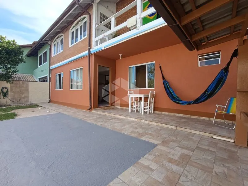 2-bedroom apartment, both with their own bathrooms, 70 m² — photo 26