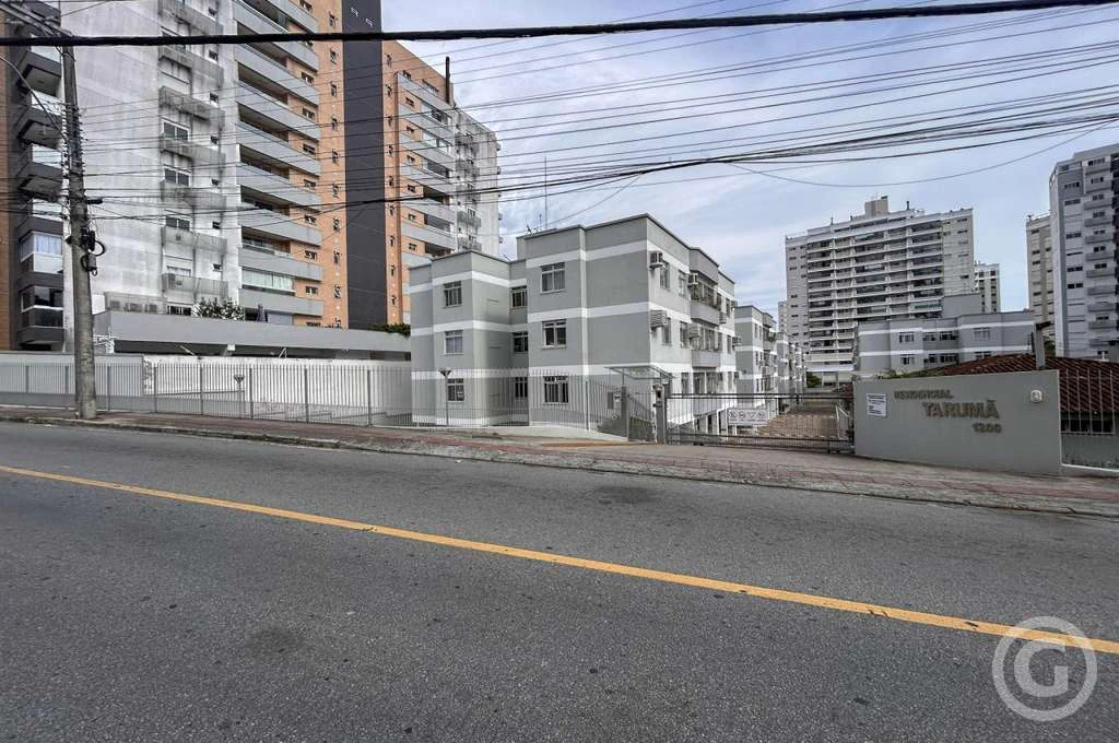 2-bedroom apartment in good condition with parking — photo 3