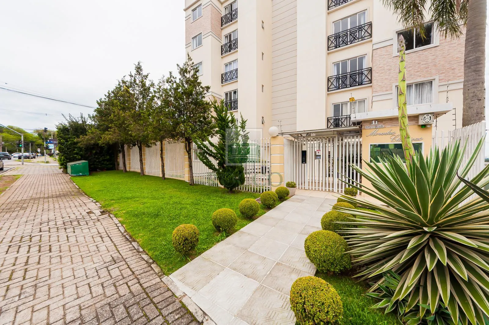 Рабочее место и 2 спальни: квартира 65 м² — photo 44