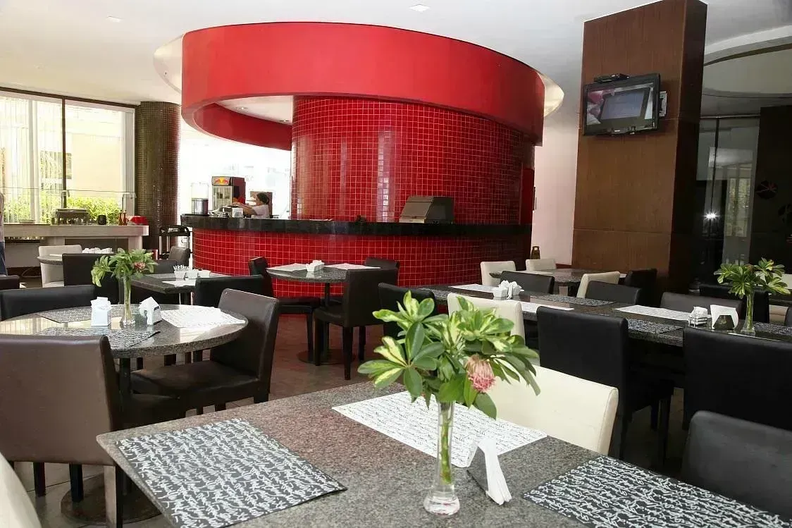 Apartamento mobiliado com 3 suítes e 3 vagas — photo 50