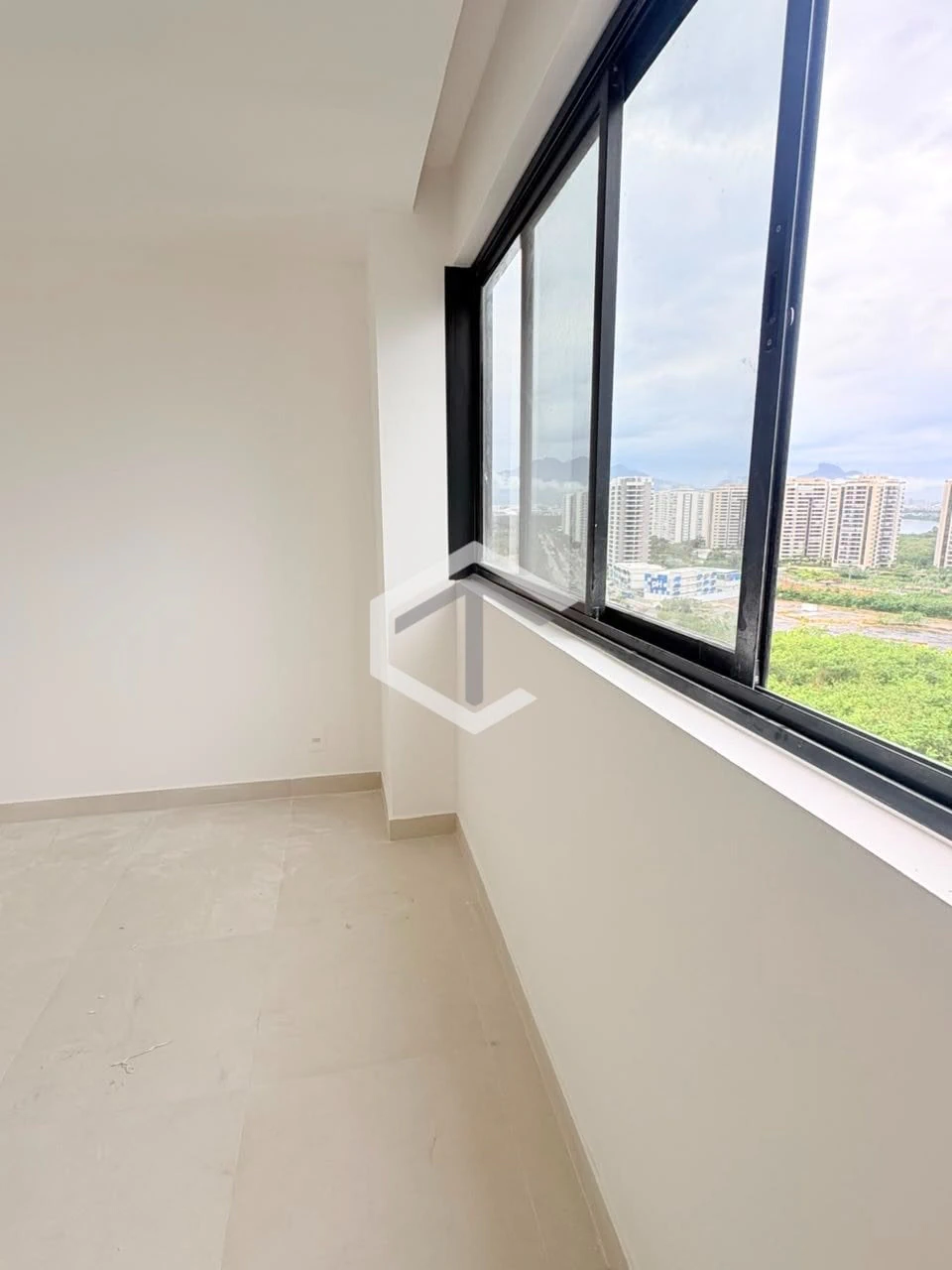 Квартира з 3 спальнями та власною ванною, 60 м² — photo 10