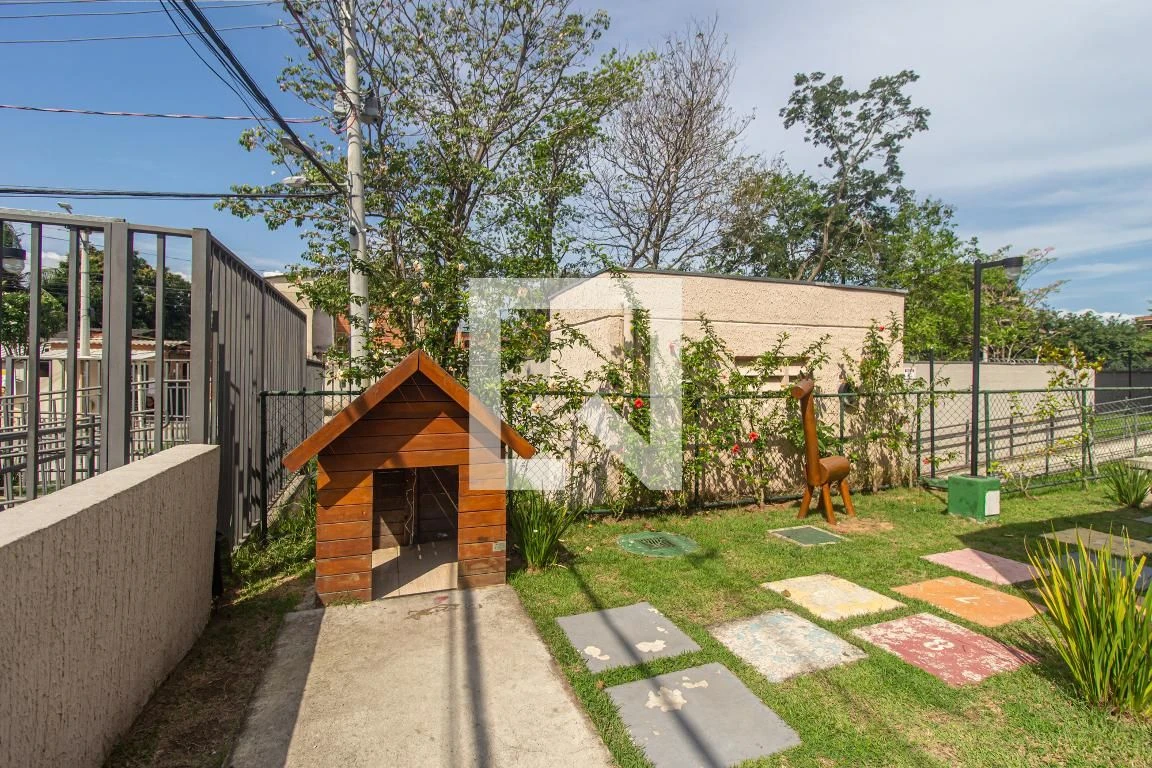 Apartamento com 2 quartos e 1 vaga, pisos de cerâmica — photo 10