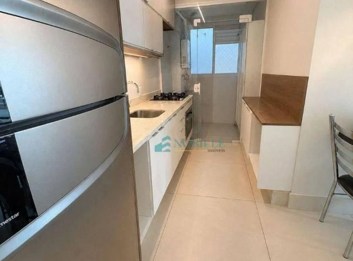 Apartamento amueblado con 2 dormitorios y 3 baños — photo 2