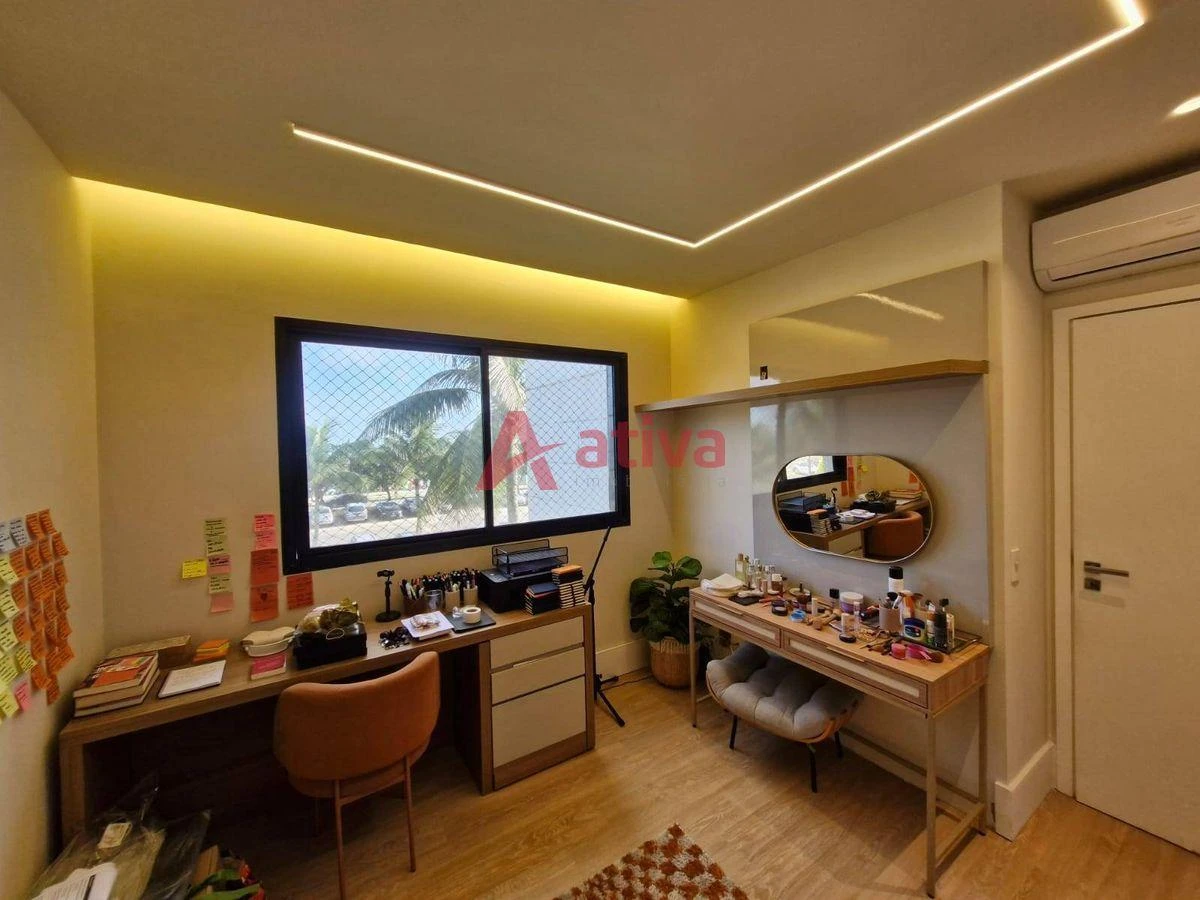 Furnished 4-bedroom apartment with gas open-plan kitchen — photo 24