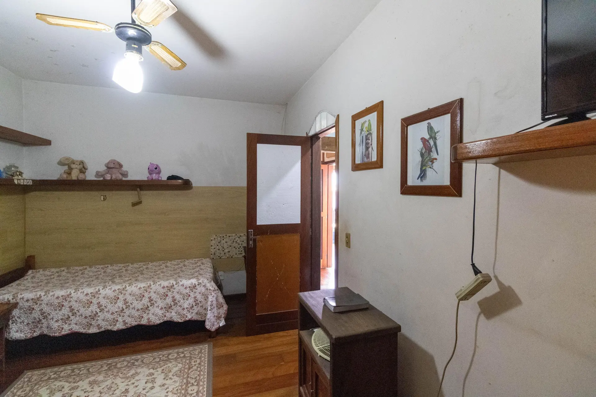 Furnished rental house with 2 bedrooms and 2 baths — photo 24