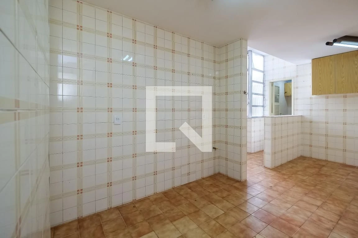 3-bedroom apartment with a mountain view in Rio de Janeiro — photo 40