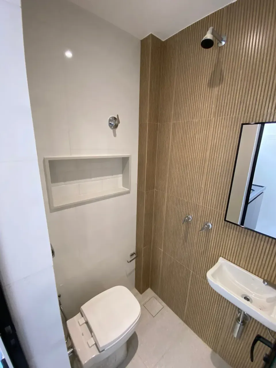 Rental apartment with open-plan kitchen and 1 parking space — photo 19