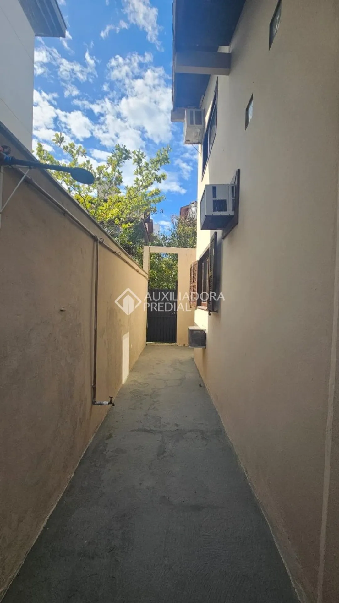 Будинок: 3 спальні, 1 з власною ванною кімнатою, 130 м² — photo 42