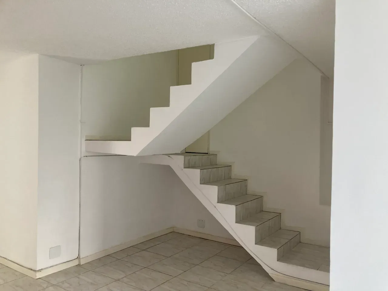 Unfurnished 2-bedroom apartment with 68 m² and parking — photo 12