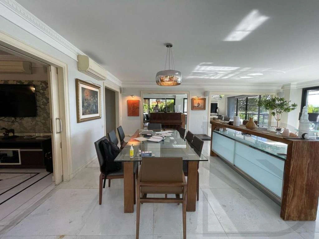 Apartamento con 3 dormitorios y 5 baños — photo 4