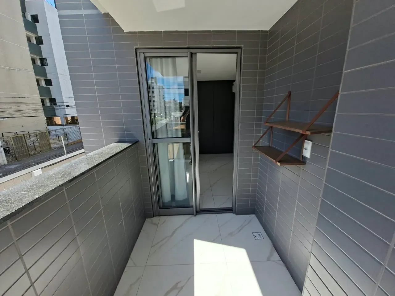 60 m² apartment with a home office and a private BBQ — photo 5