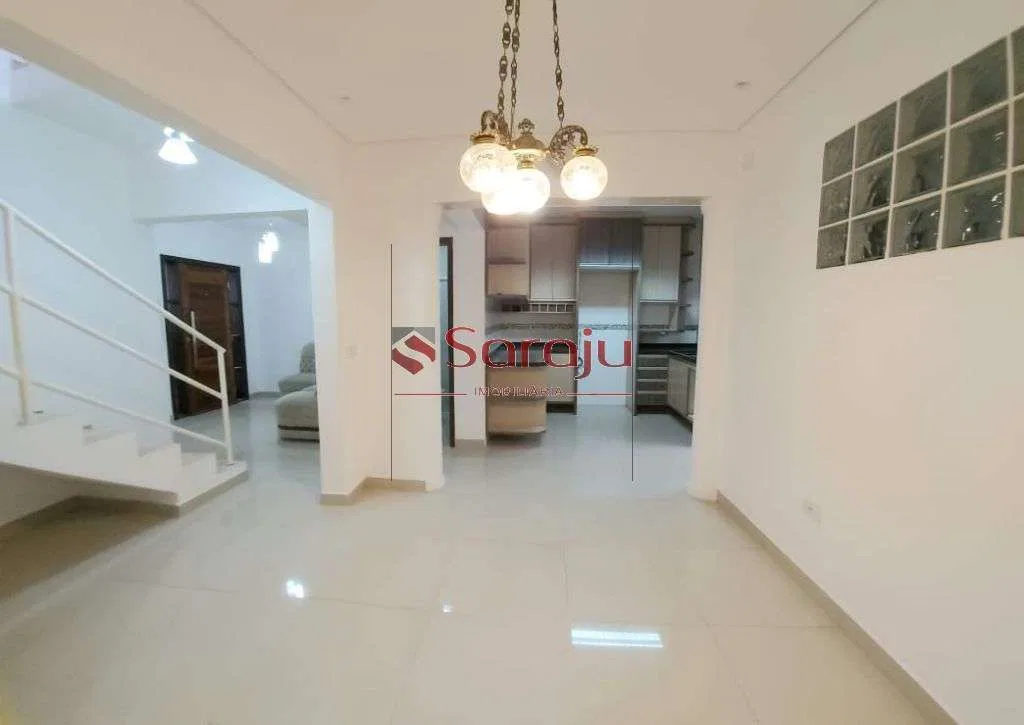 Glass-enclosed balcony in a 4-bedroom house, 150 m² — photo 13