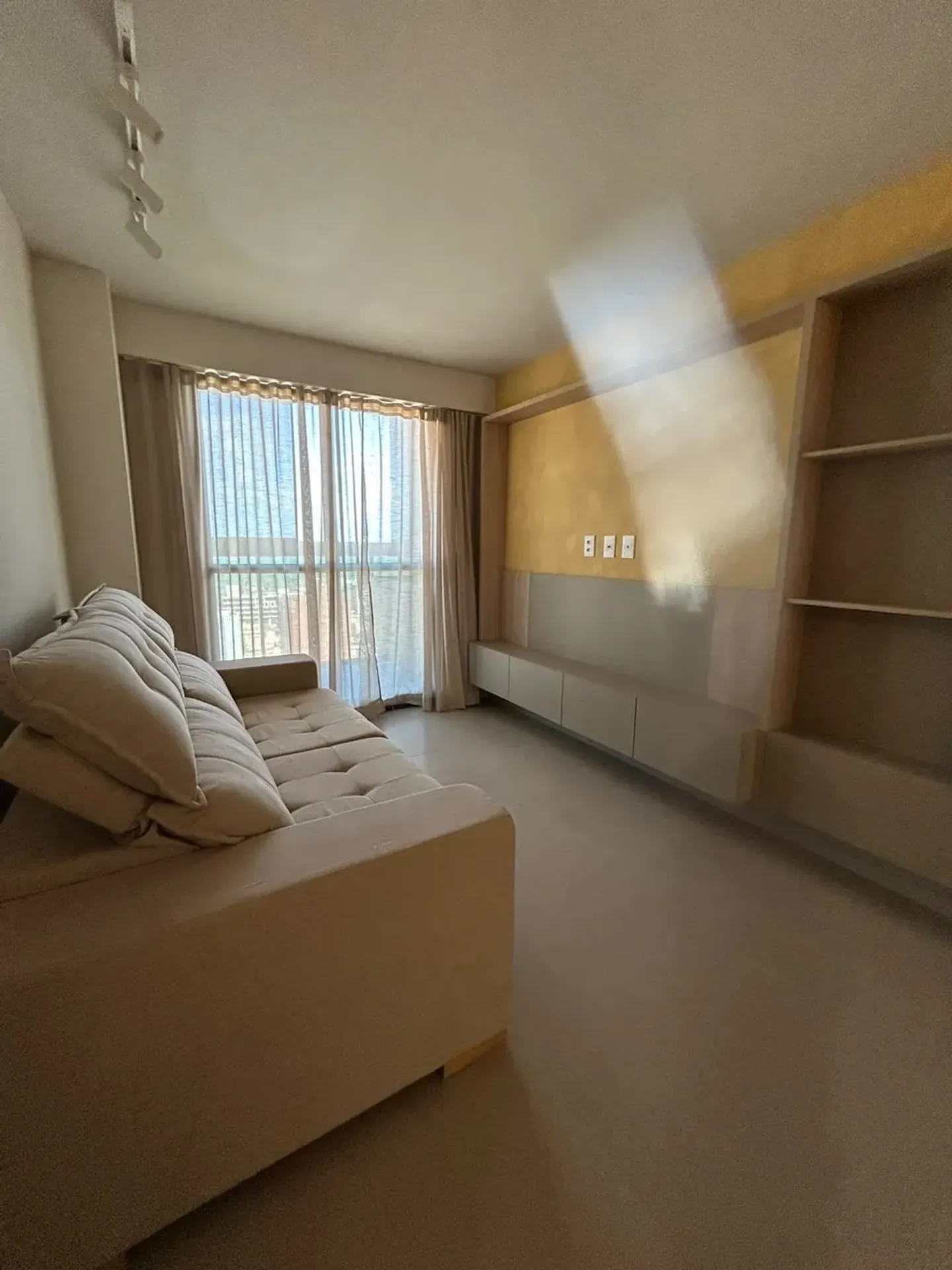 Furnished apartment, 63 m², with a walk-in closet