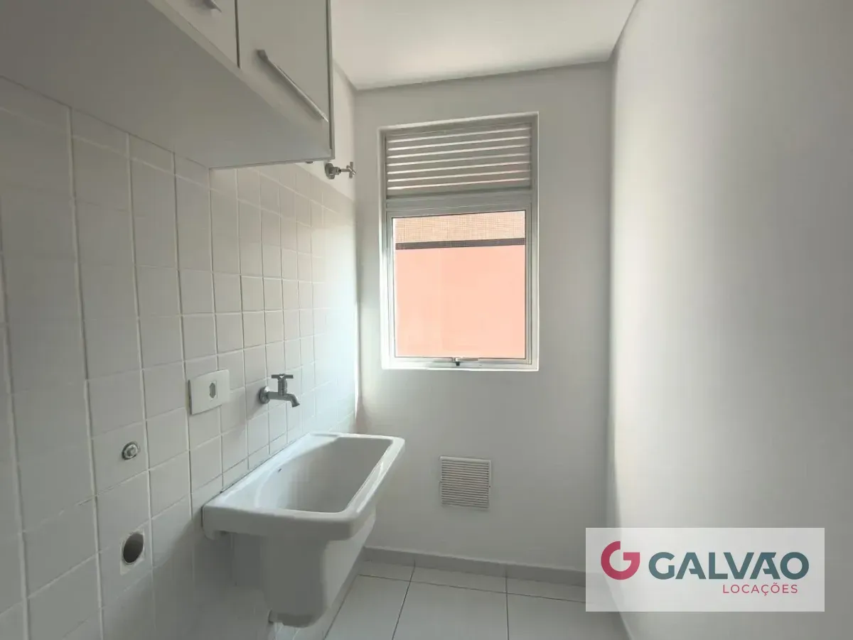 17th-floor apartment with open kitchen and 1 bedroom — photo 4