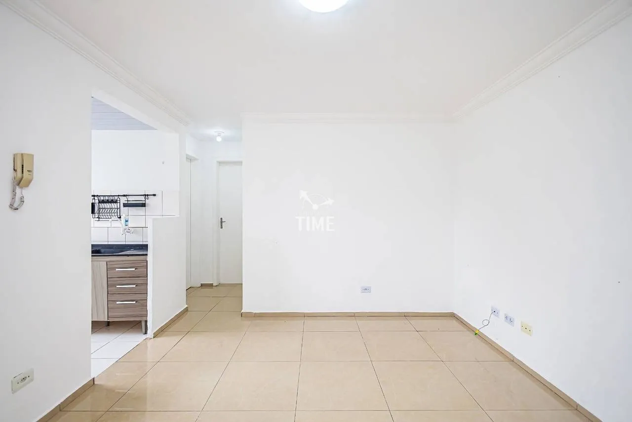 2-bedroom apartment with a separate closed kitchen — photo 2
