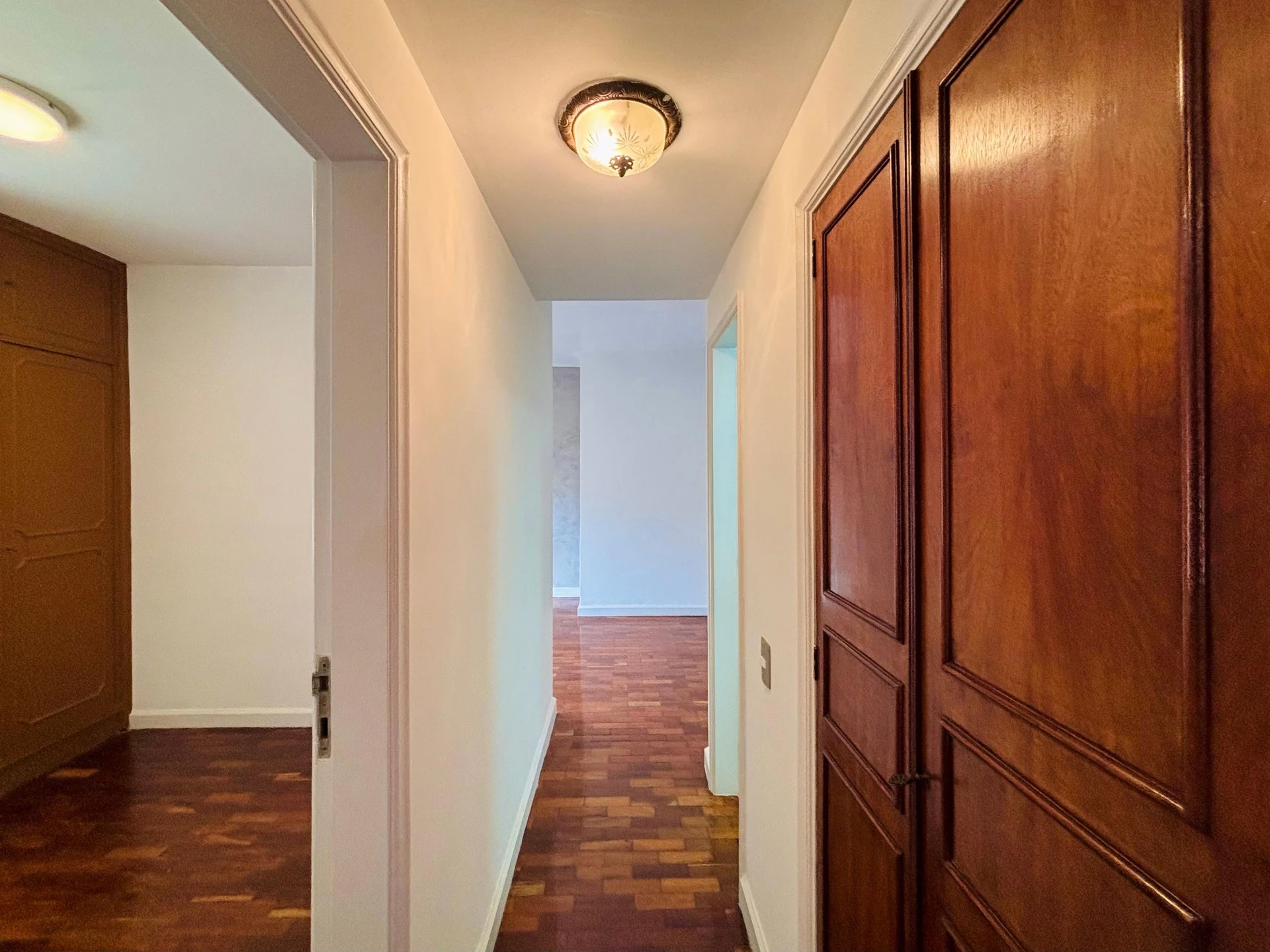 2-bedroom apartment with a mountain view in Rio de Janeiro — photo 12