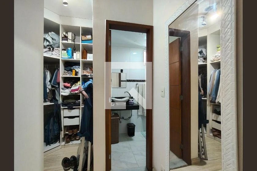 Furnished house with 3 bedrooms, 180 m² and 1 parking spot — photo 11