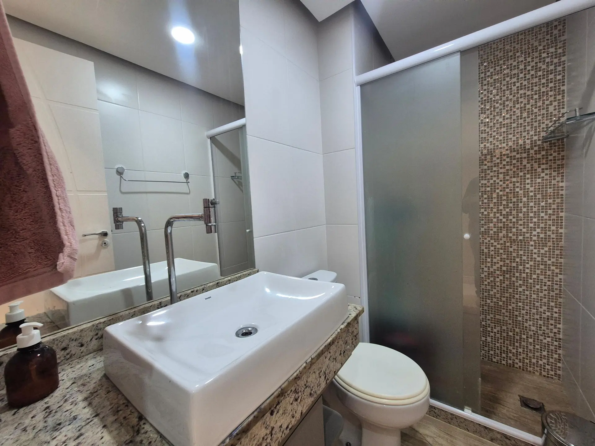 Apartamento de 2 quartos com closet — photo 30