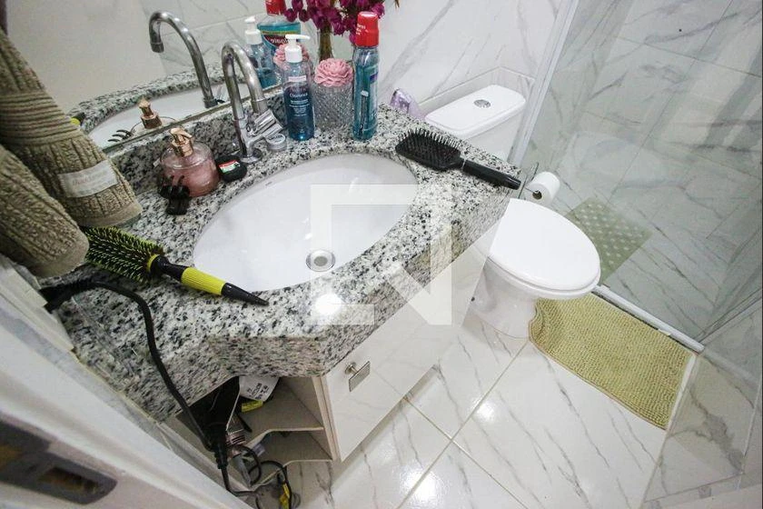 Furnished house with 4 bedrooms and 167 m² — photo 35