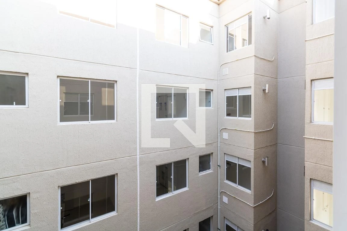 2-bedroom apartment with 1 bathroom and no parking — photo 8