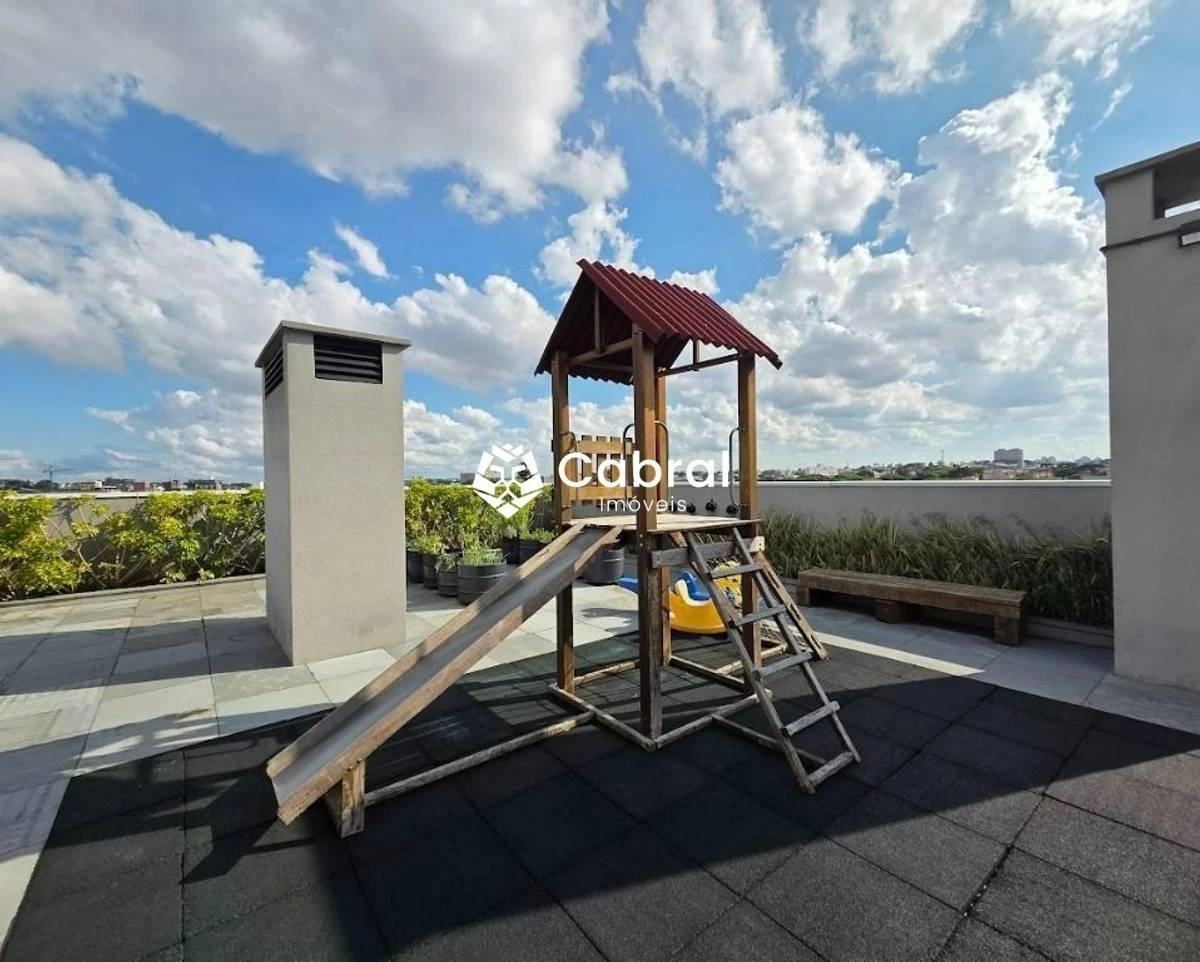 Balcony with a grill in a one-bedroom apartment, 35 m² — photo 14