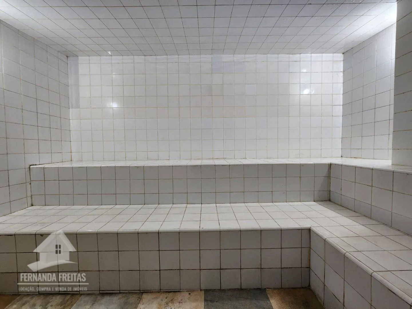 Furnished duplex penthouse with 3 bedrooms and 191 m² — photo 46