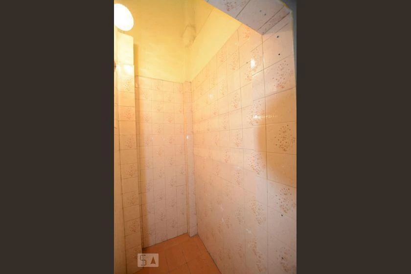 3-bedroom apartment with a glass-enclosed balcony — photo 78