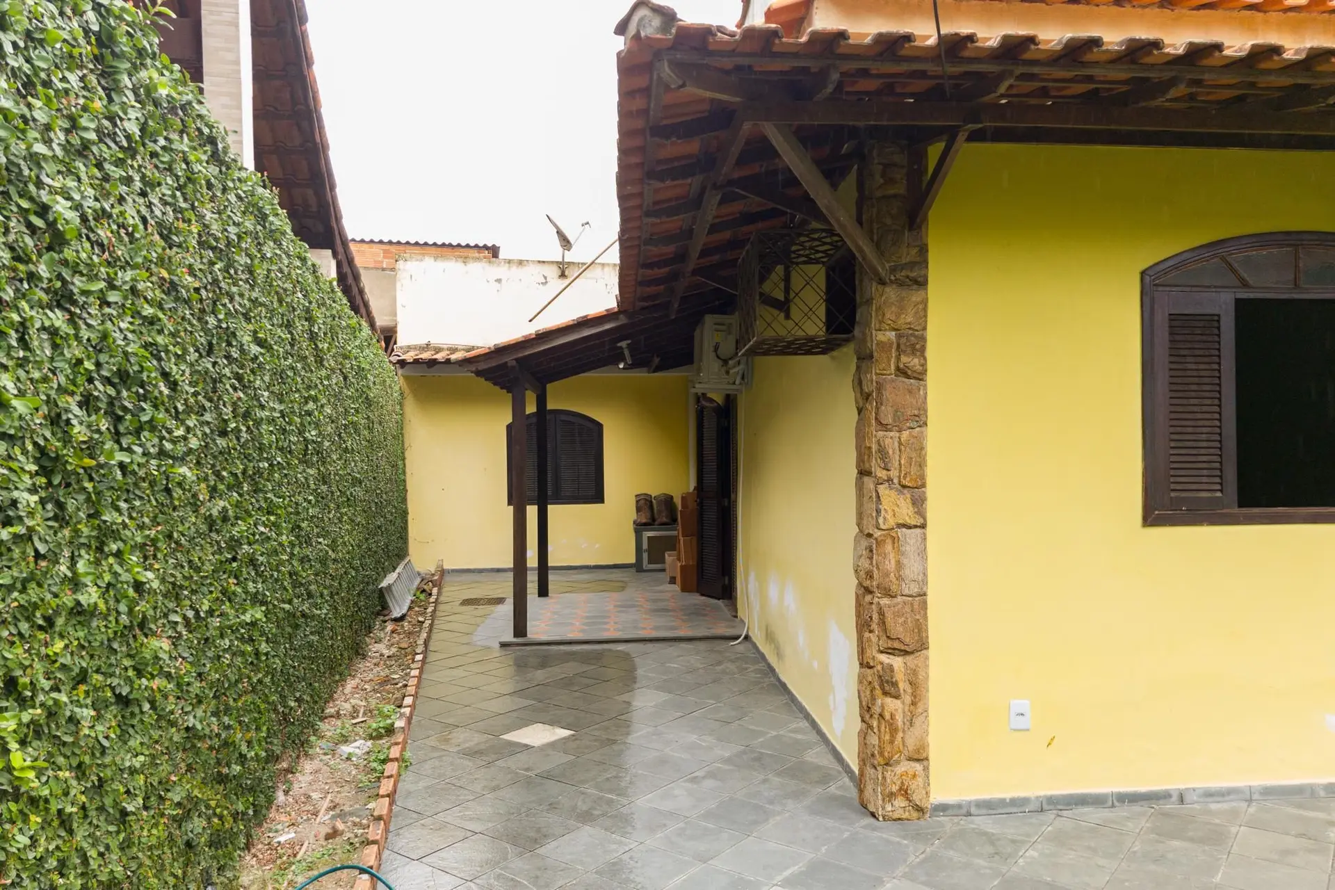 Furnished house, 250 m², with a jacuzzi — photo 59