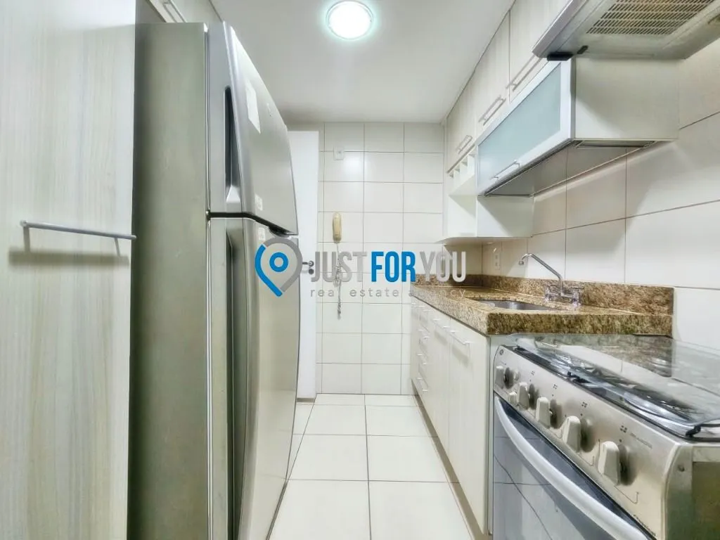 Furnished 2-bedroom apartment, 68 m², 1 parking space — photo 11