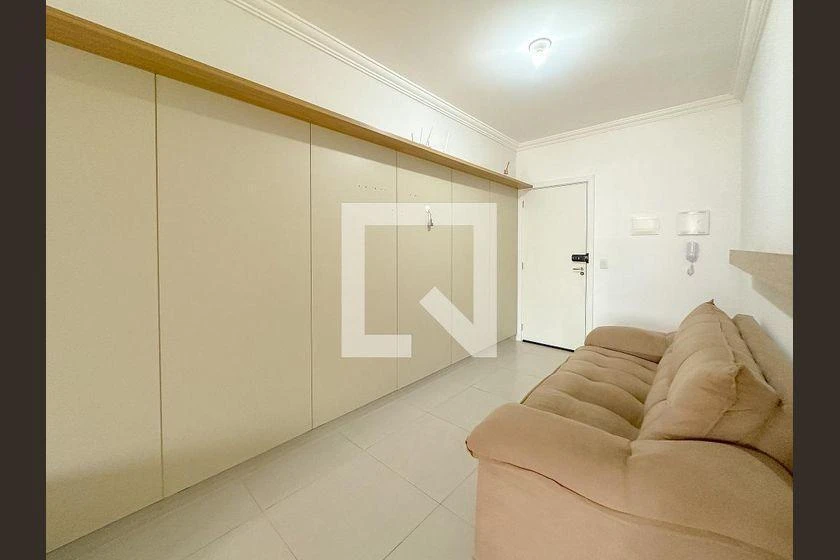 2-bedroom apartment, 1 with its own bathroom, 60 m² — photo 32