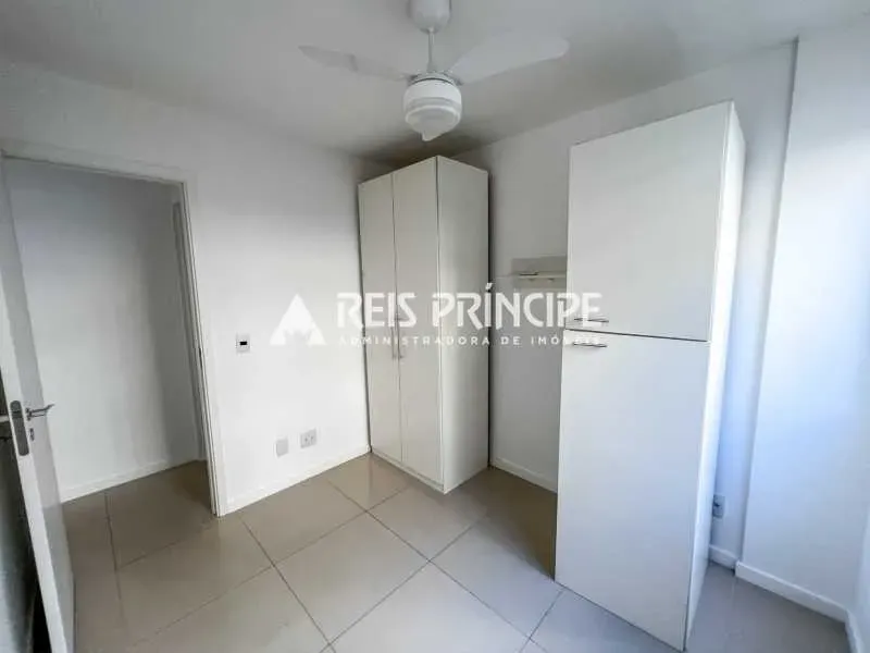 92 m² apartment with 3 bedrooms and a pool in the building — photo 8