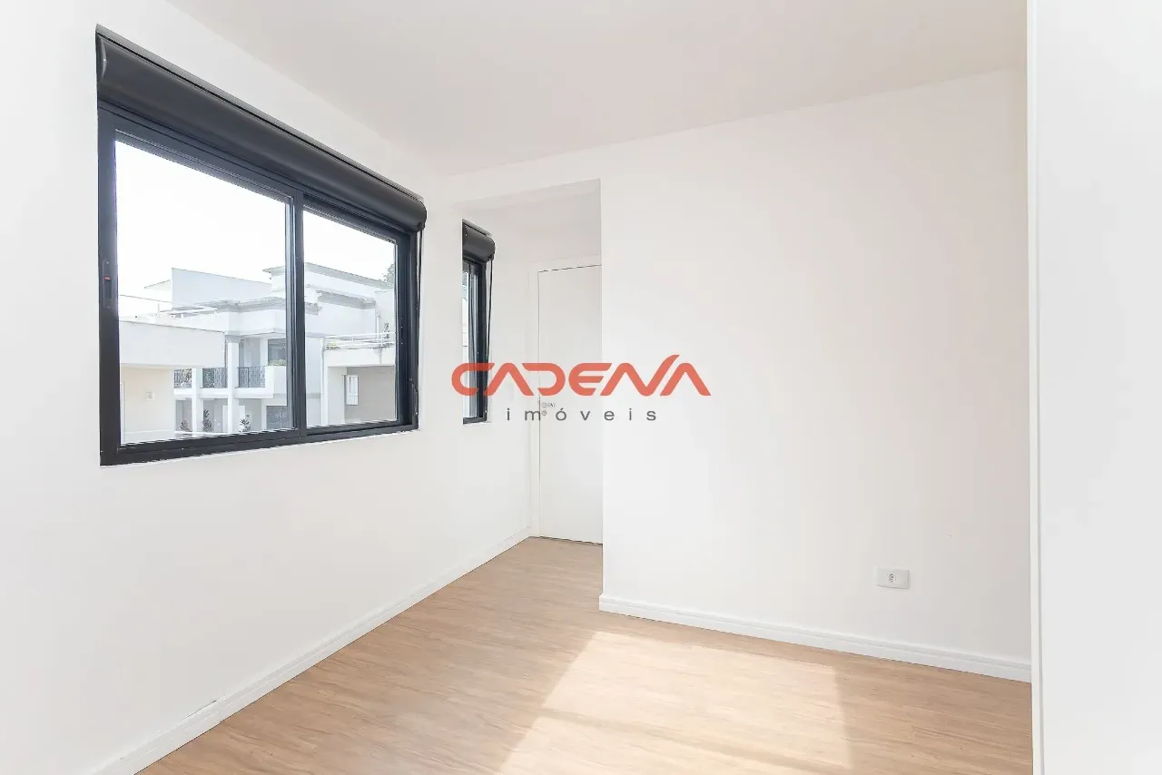 314 m² house with 4 bedrooms and 4 parking spaces — photo 21
