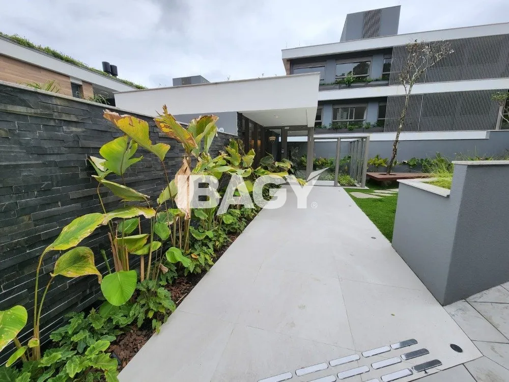 Furnished apartment, 116 m², with a grill on the balcony — photo 20